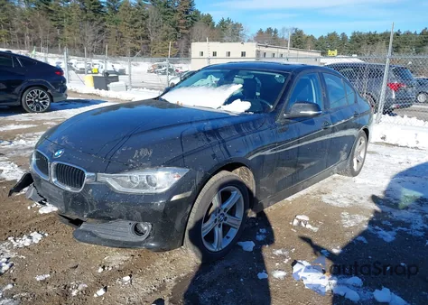 2013 BMW 320I xDrive z USA, uszkodzony, nr VIN WBA3C3C53DF982085